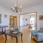 4 Bedroom Awesome In
