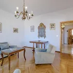 Daire 4 Bedroom Awesome In *