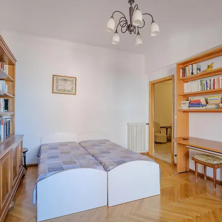 4 Bedroom Awesome In Imperia