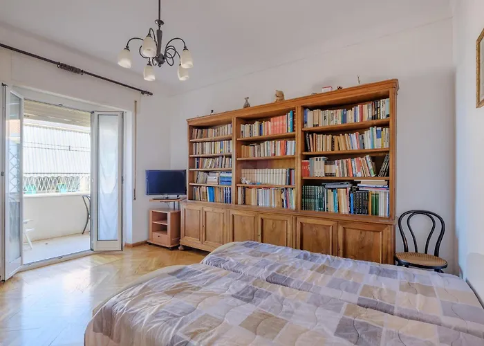 4 Bedroom Awesome In * Imperia