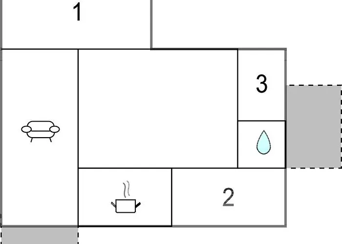 4 Bedroom Awesome In Apartment *